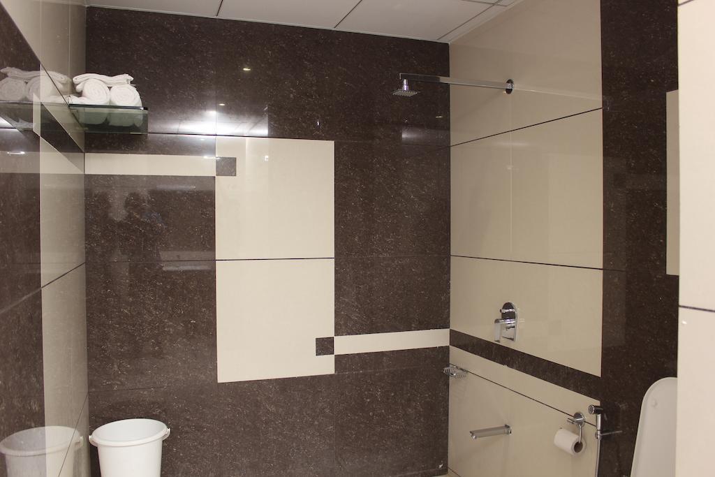ג'ונגאדה Hotel Magnum Inn מראה חיצוני תמונה