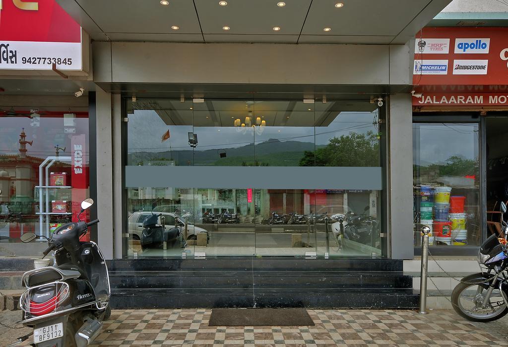 ג'ונגאדה Hotel Magnum Inn מראה חיצוני תמונה
