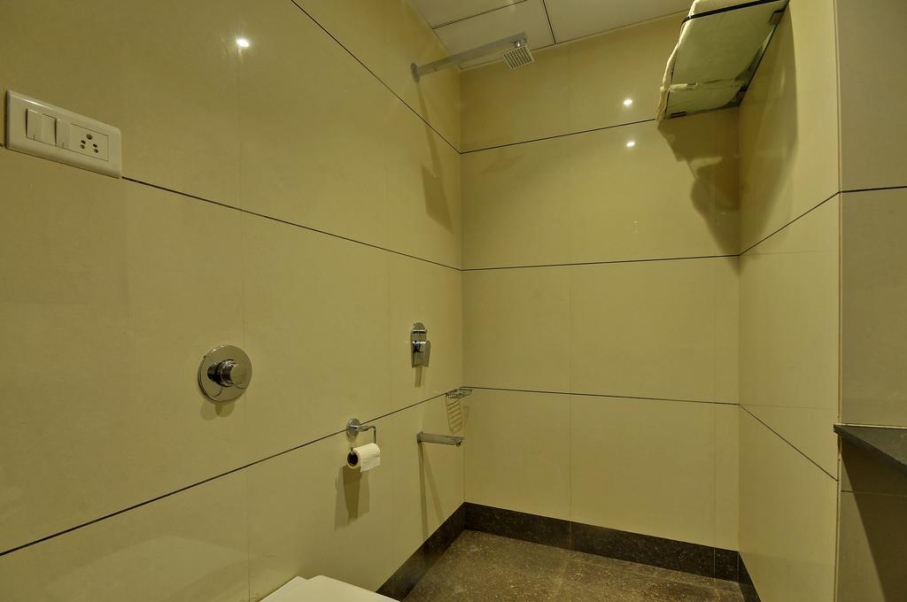 ג'ונגאדה Hotel Magnum Inn מראה חיצוני תמונה